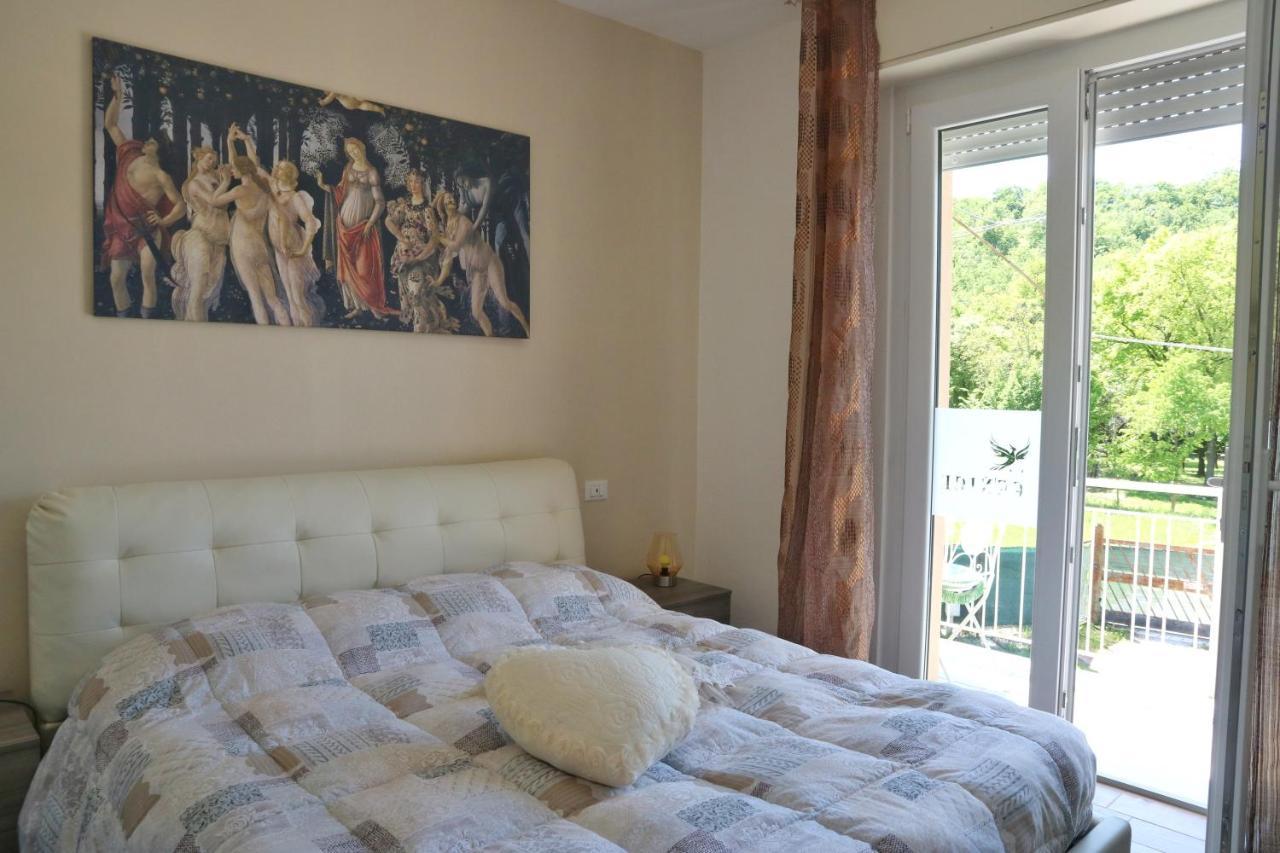 Affitta Camere La Fenice Di Folli Lorella Puegnago sul Garda Exterior foto